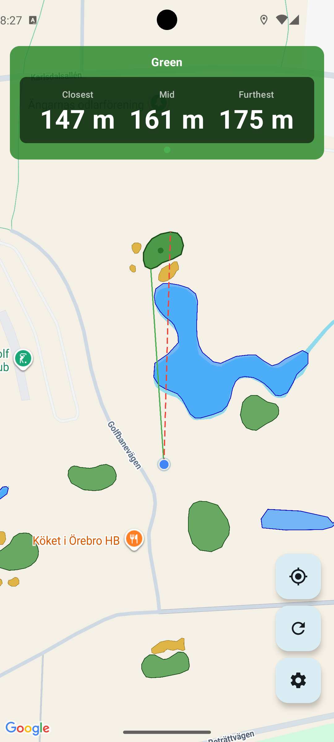 ShotRange showing distances to green on a golf course map